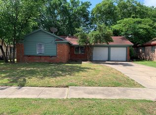 321 Johnson Ave, Everman, TX 76140