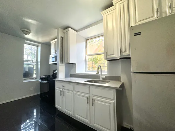 5 Macdonough Street image 4 of 11