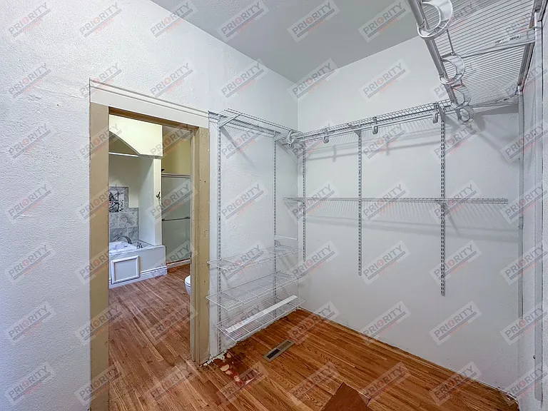 402 S Warren Ave — Photo 11