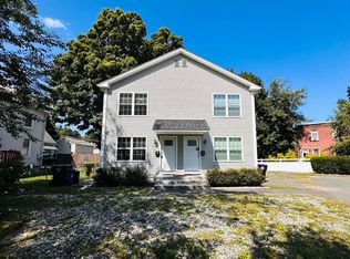 921 Dwight St, Holyoke, MA 01040