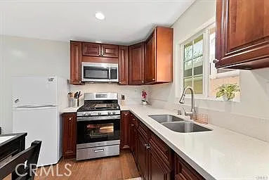 23021 Saticoy — Photo 4