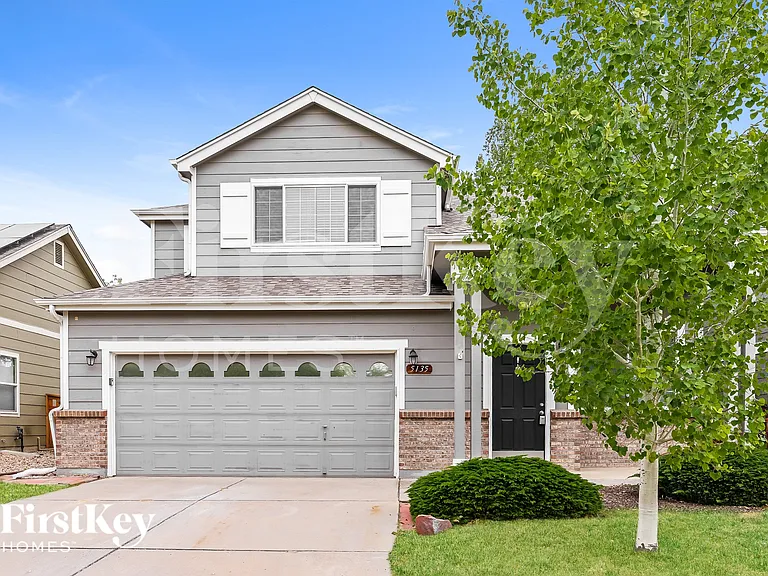 5135 Nighthawk Pkwy — Photo 1