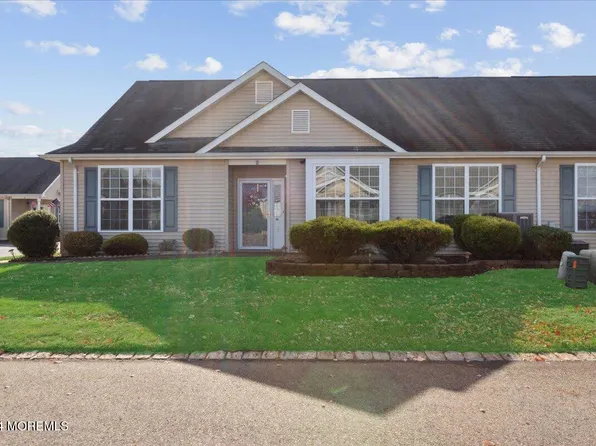 25 Fennel Court, Whiting, NJ 08759