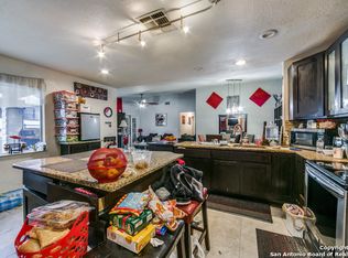 16615 Wolf Ridge St, San Antonio, TX 78247