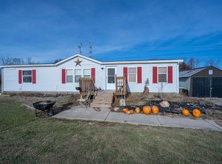 8955 Us Highway 22 E, New Holland, OH 43145