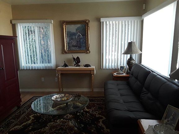 3rd image of 2036 Alum Rock Ave