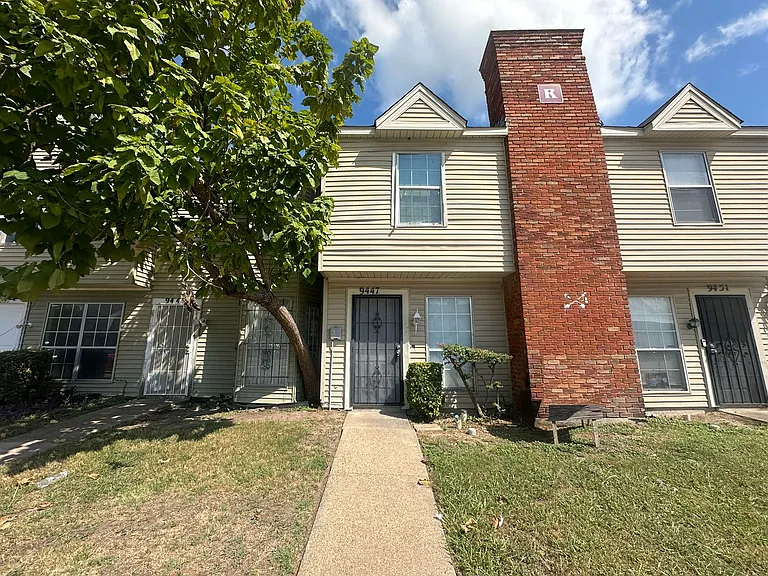 9447 Olde Towne Row — Photo 1