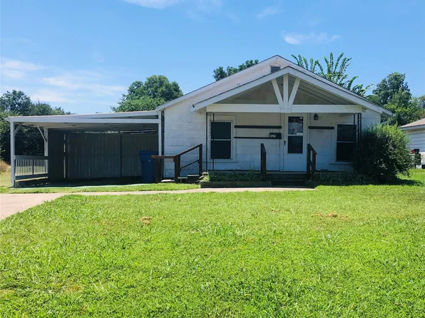 1129 E Maple St, Cushing, OK 74023