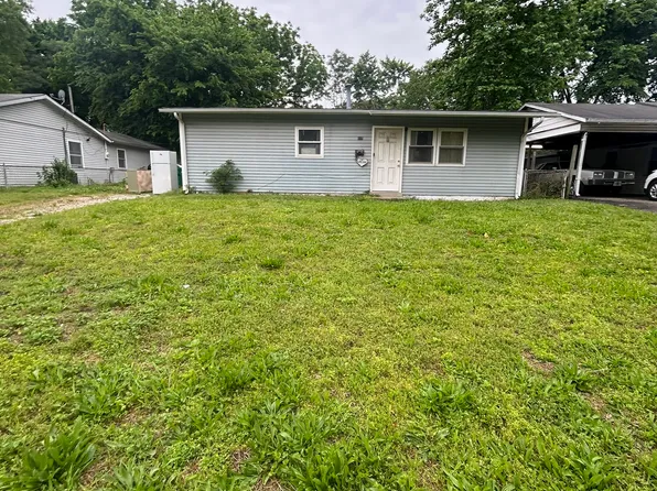 119 Saint Robert Dr, Cahokia, IL 62206