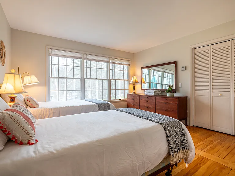 403 Lower Hollow Rd — Photo 15