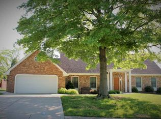 424 White Oak Dr, Edgewood, KY 41017