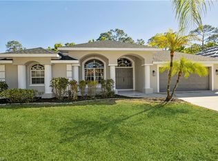 11122 Palmetto Ridge Dr, Naples, FL 34110