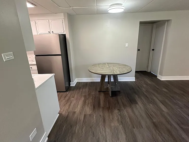 5486 S Archer Ave S #1C — Photo 9