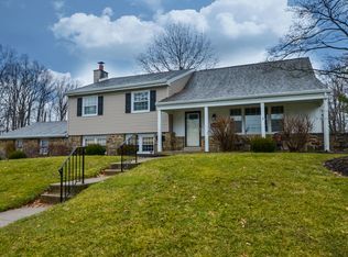 1554 Tralee Dr, Dresher, PA