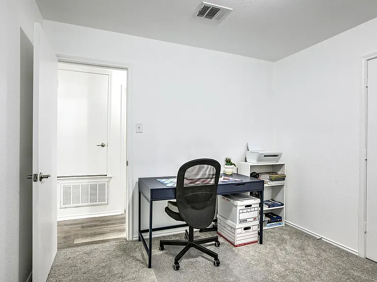 2322 Kuykendall Dr — Photo 11
