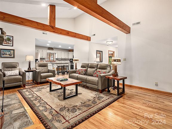 3rd image of 65 Butler Hills Dr