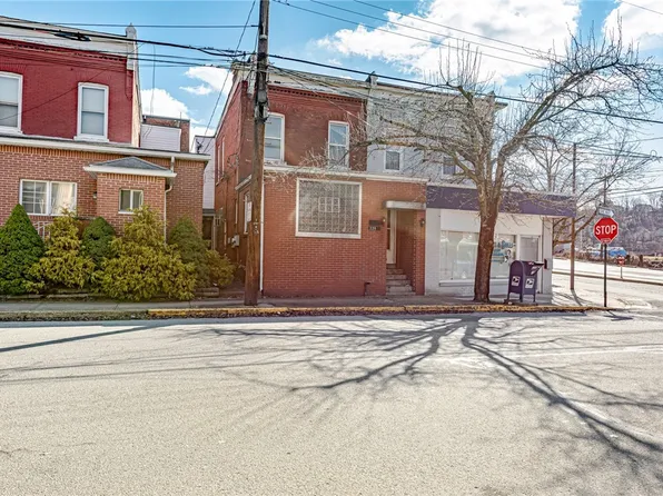 226 S 5th St, Jeannette, PA 15644