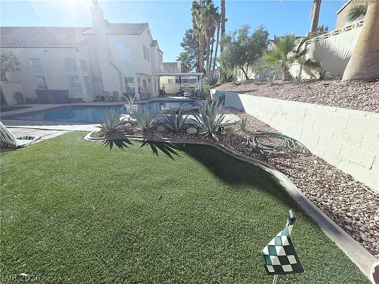 2449 Sage Pointe Cir — Photo 31