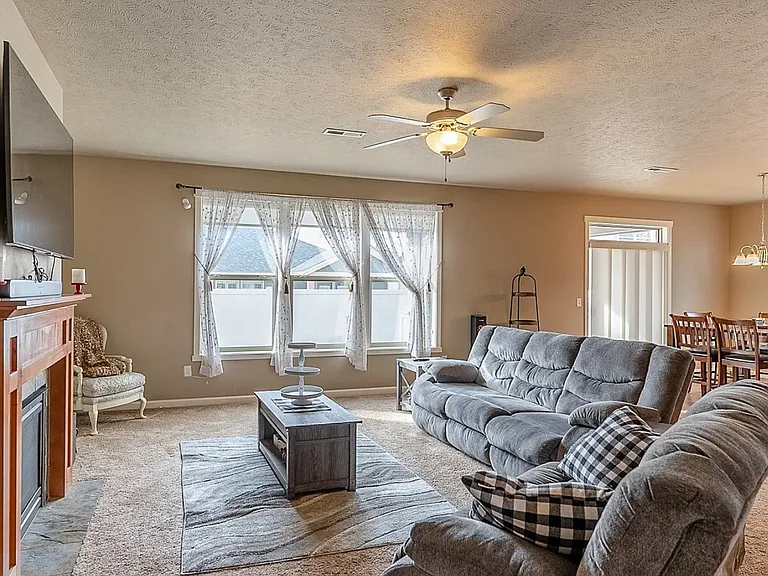 4707 W Warbler St — Photo 22