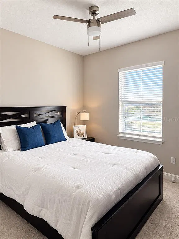 1 bed, 1.0 bath, 121 sqft, $900 — Photo 1