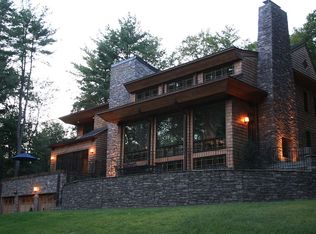 90 Poverty Hollow Rd, Newtown, CT 06470