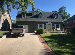 4215 Woolworth Ave, Omaha, NE 68105