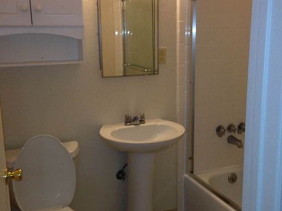 3rd image of 3640 Pioneer Trl APT K
