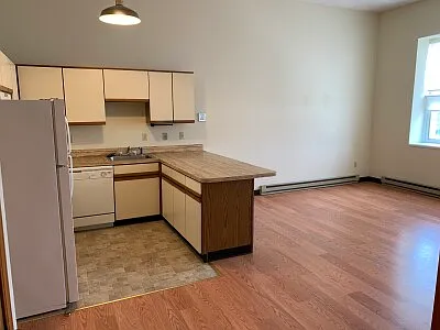 19 Willow St #2 — Photo 7