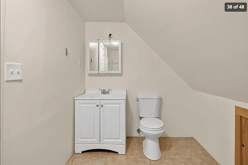 2 bed, 1300 sqft, $1,500 — Photo 3
