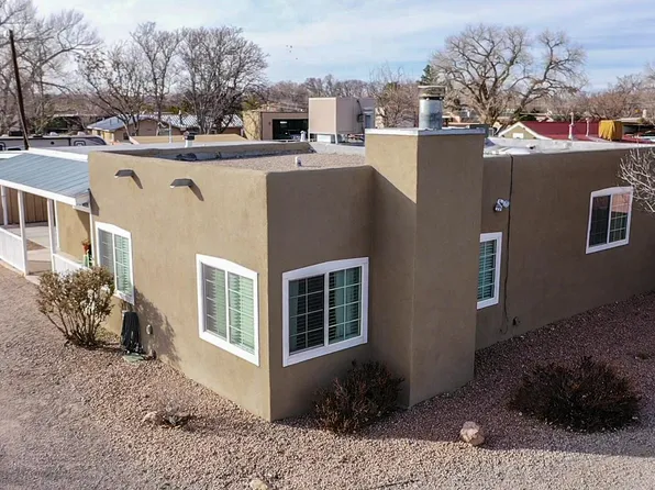 1439 Van Cleave Rd NW, Albuquerque, NM 87107