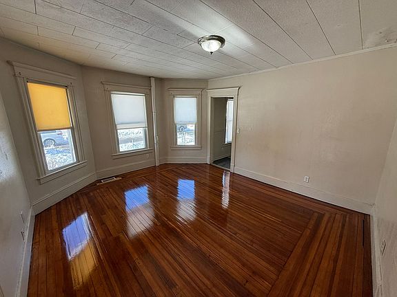 3rd image of 242-244 Orange St #1