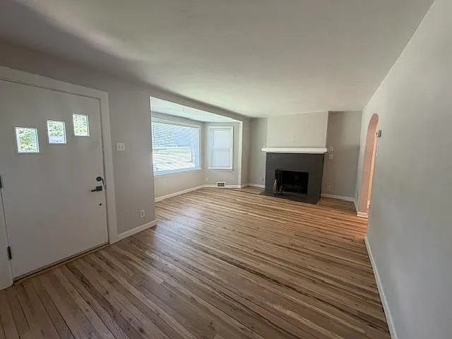 1530 Hill Ave — Photo 3