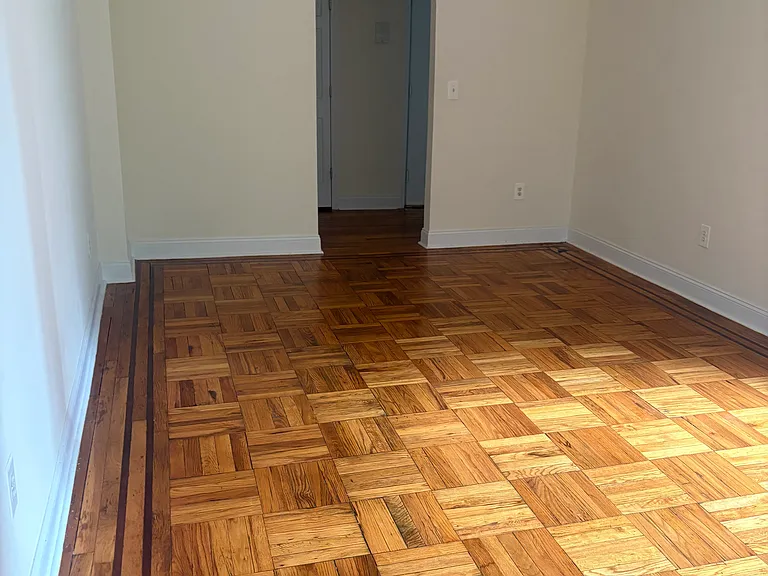 501 W 184th St #5A — Photo 7