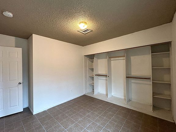 5th image of 13155 Caliente Dr
