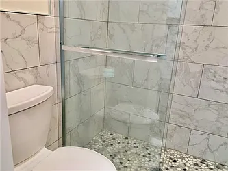 Rented by R New York