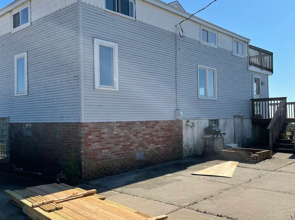 17 Bay Ave, Heislerville, NJ 08324