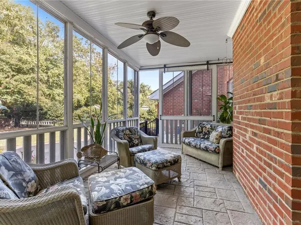 112 Watch Harbour Ct, Suffolk, VA 23435