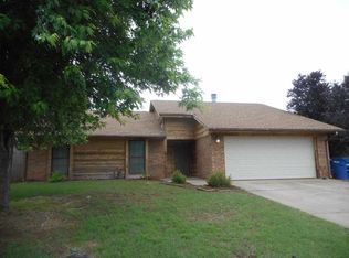 304 S Abbey Ln, Stillwater, OK 74074