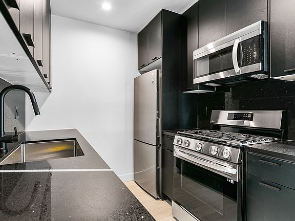 2nd image of 3750 S Canfield Ave APT 3