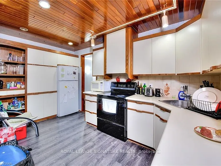 29 Marshall St #A — Photo 12