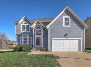 350 N Arroyo St, Olathe, KS 66061
