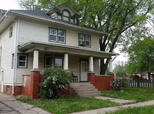 908 W 8th St, Hastings, NE 68901