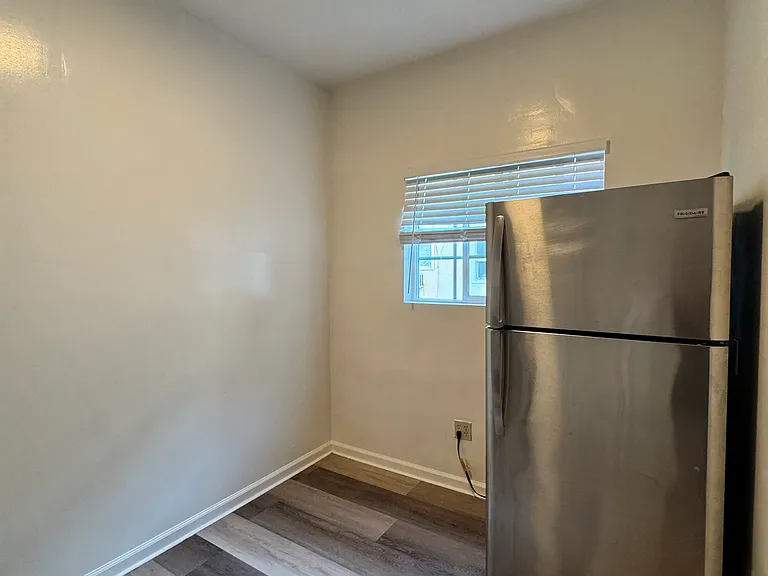 Kitchen/Fridge
