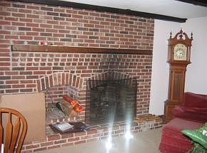 5th image of 96 Amherst St