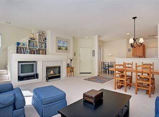 5586 Renaissance Ave #2, San Diego, CA 92122