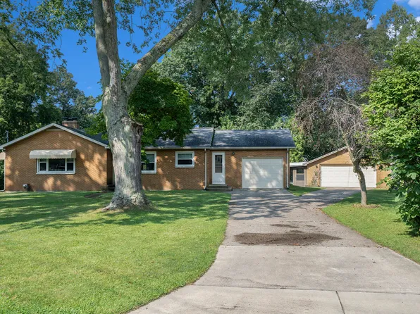514 Prosperity Dr, Portage, MI 49002