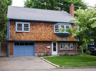 55 Maverick St, Marblehead, MA 01945