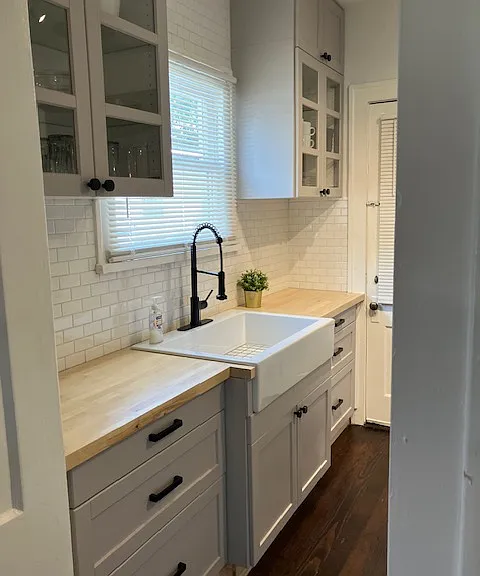 5724 Worth St — Photo 17