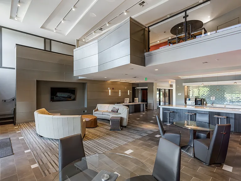 Latitude at Deerfield Crossing — Photo 22