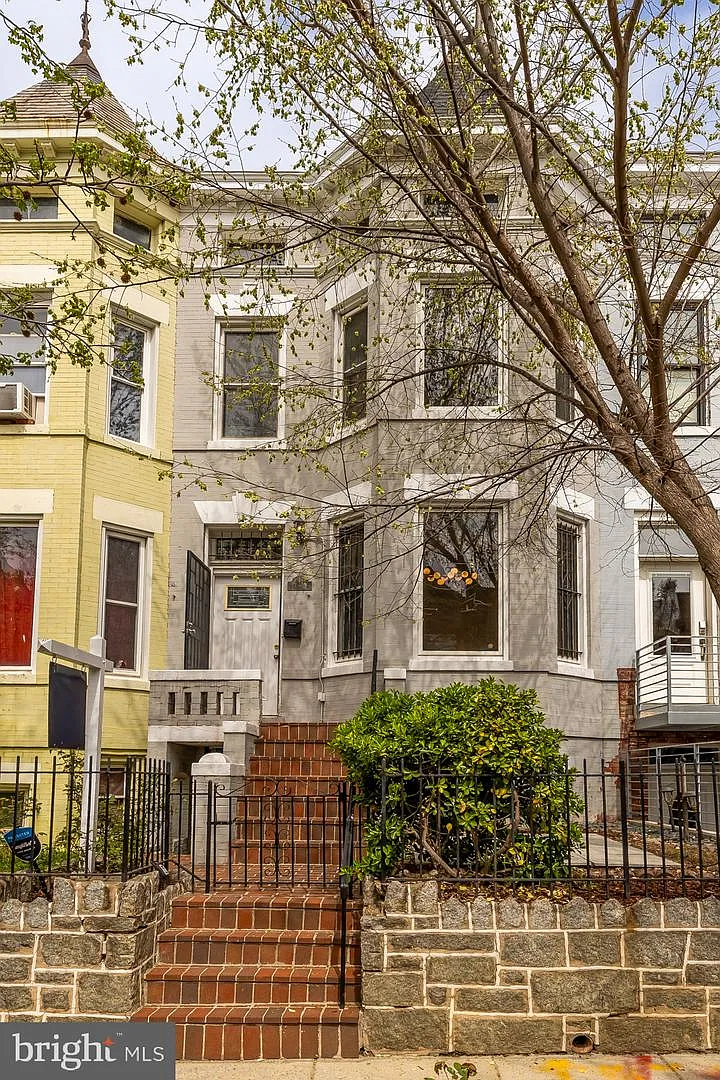 43 T St NW photo 1